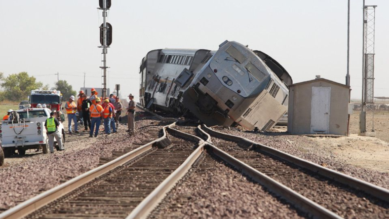 Passengers Killed as Train Derails in Southern Mexico Southern Mexico